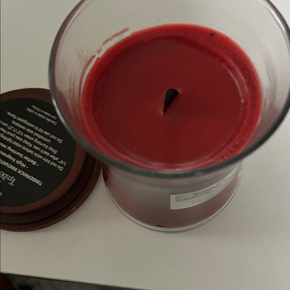 Used Red Cinnamon Wreath Candle - Picture 3 of 4